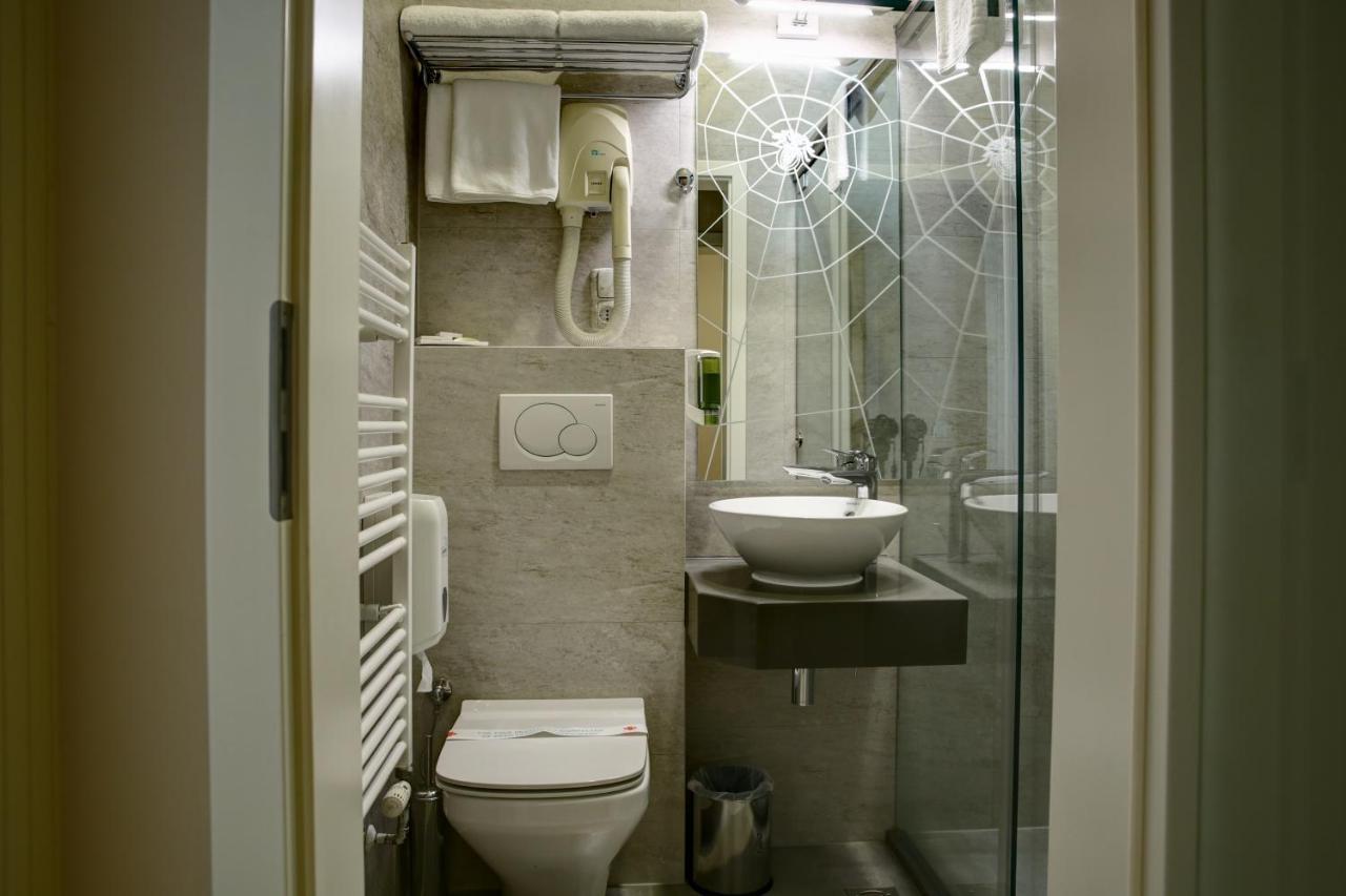 Hotel Gorenje Cagllavice Екстер'єр фото